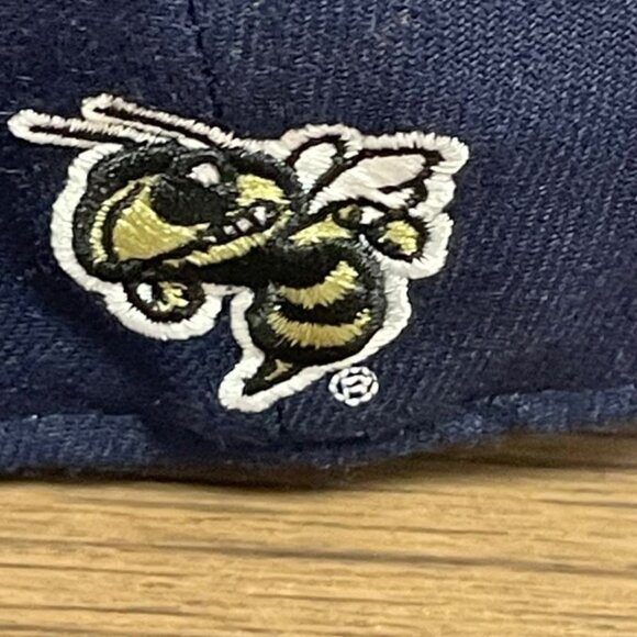 New Era Men's Baseball Hat - Georgia Tech - Navy Blue & Gold - Size 7 3/8 - GUC - Picture 7 of 12